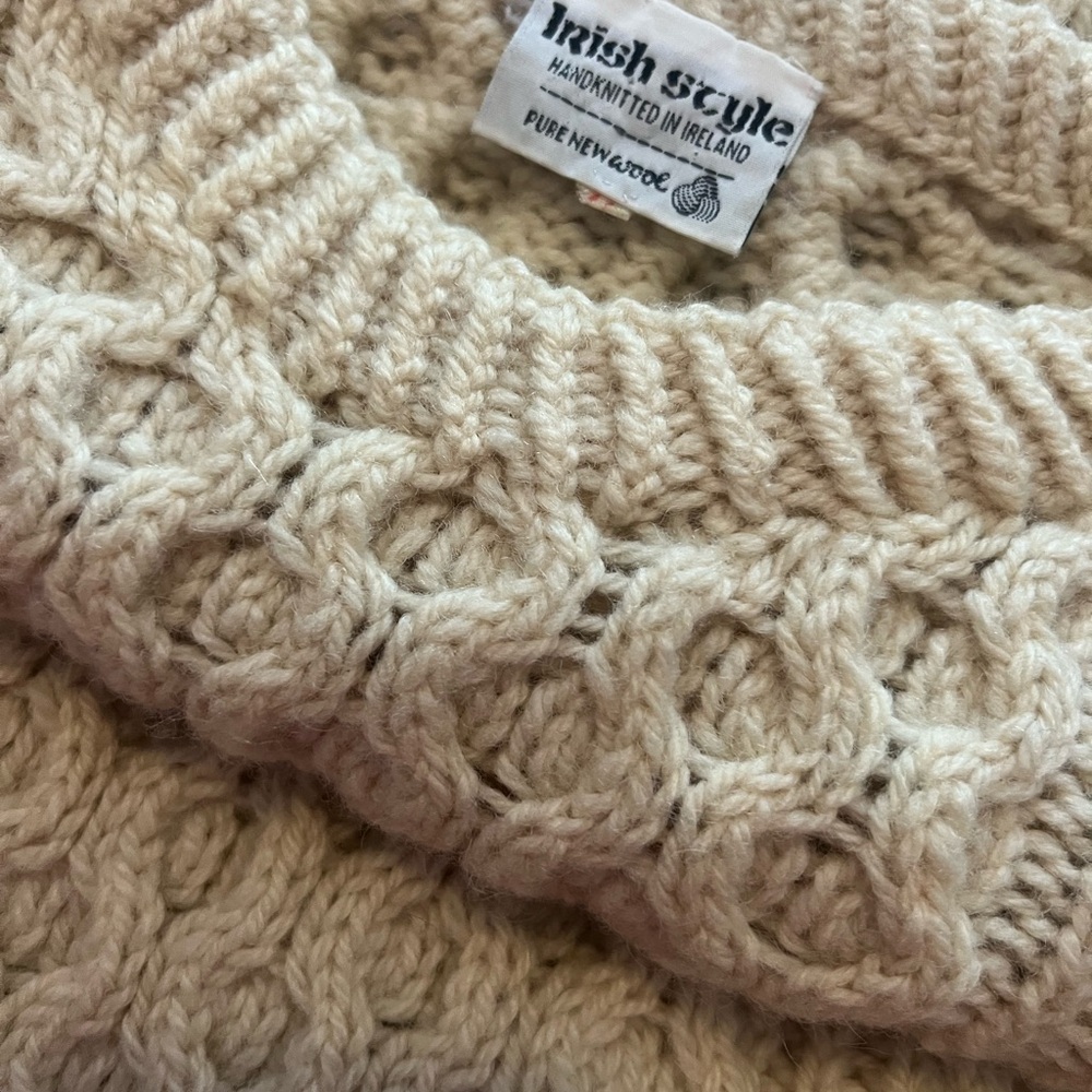 Irish Knit Fisherman Sweater Vintage 1985 - Picture 8 of 16